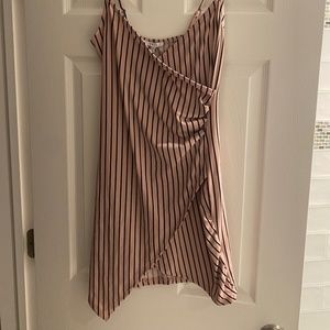 Iris Basic LA Style - Baby Pink asymmetrical wrap high leg mini dress